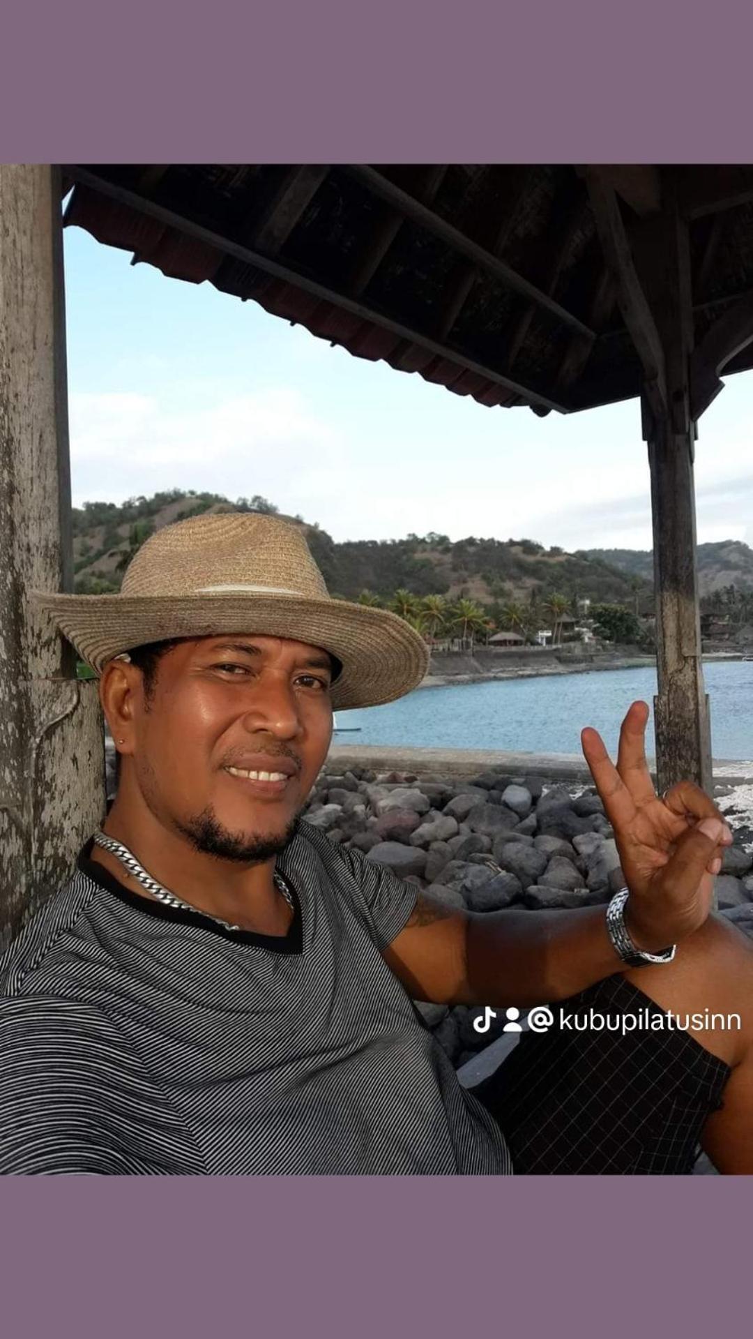 Kubu Pilatus - Family House Lombok Villa Tjakranegara Luaran gambar